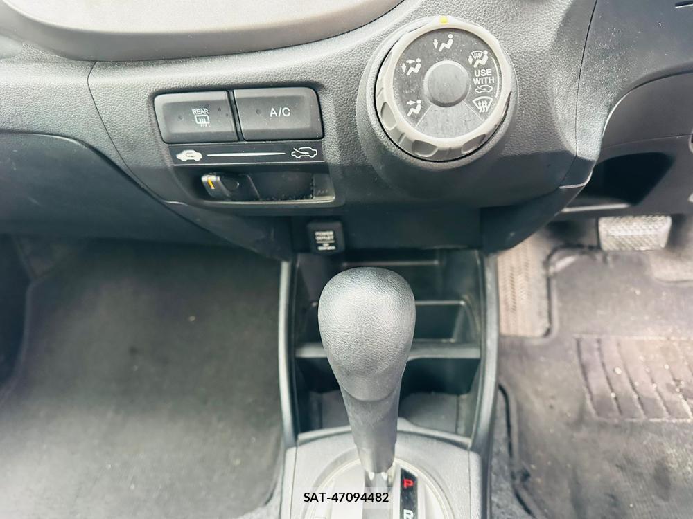 Honda FIT 2011 2873671-19