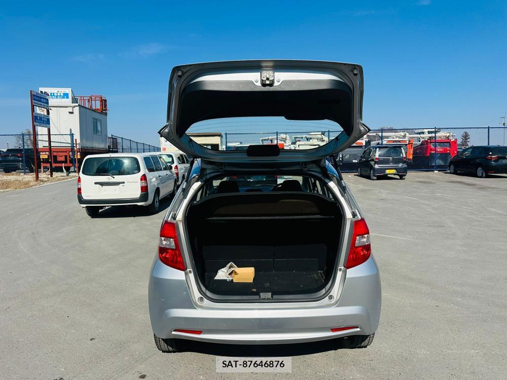 Honda FIT 2012 3286859-26
