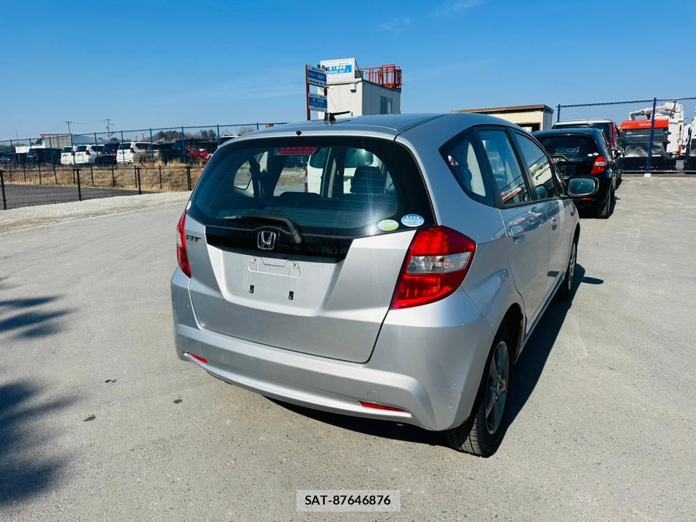 Honda FIT 2012 3286859-4