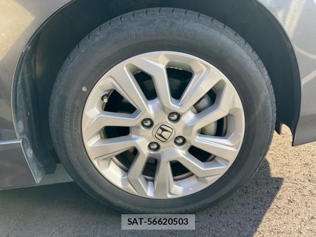 Honda FIT 2018-01 3669250-6