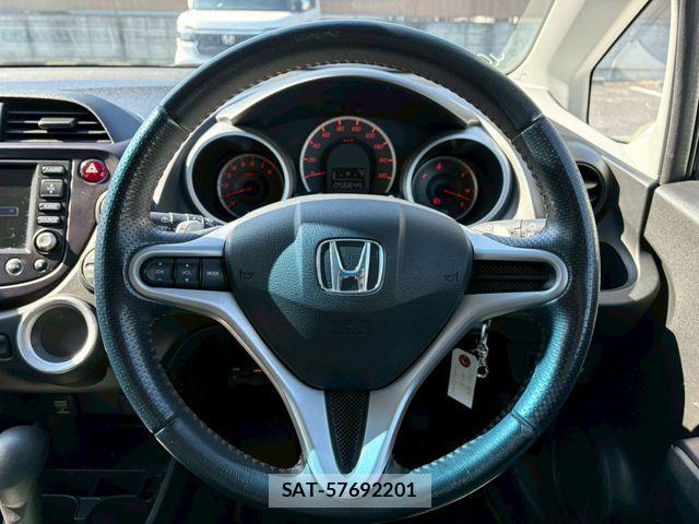 Honda FIT 2008-11 4753465-15