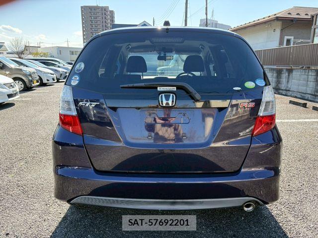 Honda FIT 2008-11 4753465-4