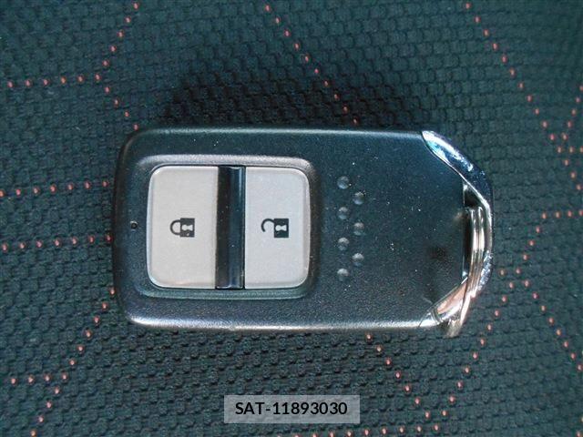 Honda FIT 2013-11 4941424-18