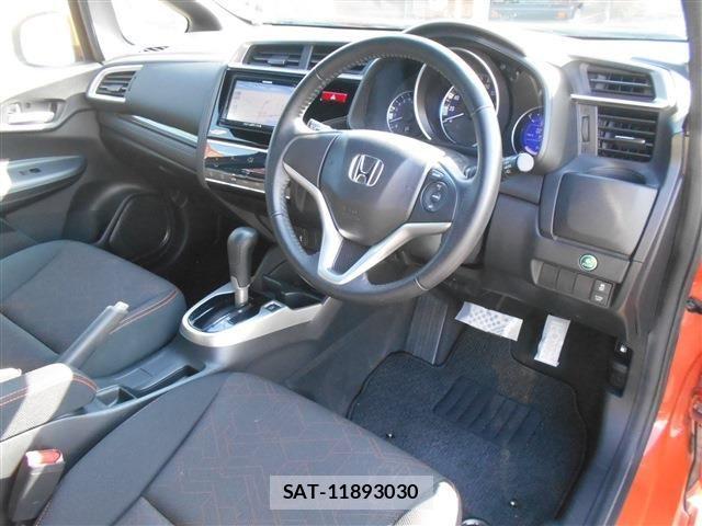 Honda FIT 2013-11 4941424-21