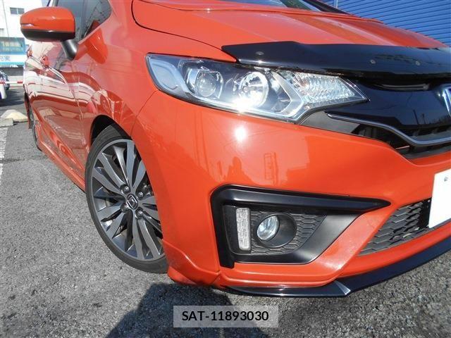 Honda FIT 2013-11 4941424-28