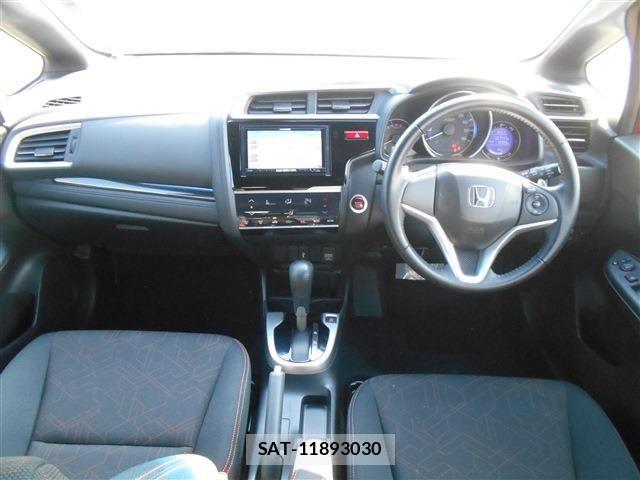 Honda FIT 2013-11 4941424-7