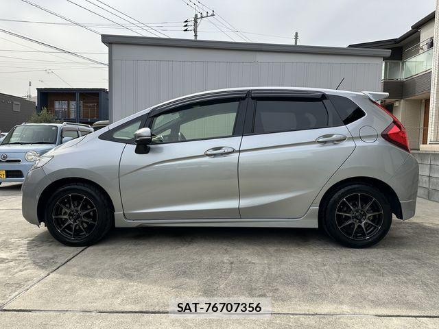 Honda FIT 2016-01 4941376-18