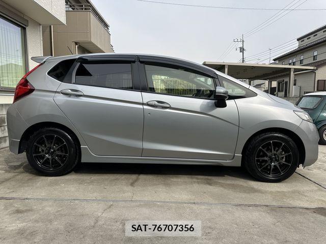 Honda FIT 2016-01 4941376-22