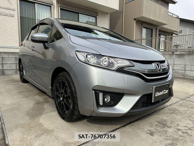 Honda FIT 2016-01 4941376-23