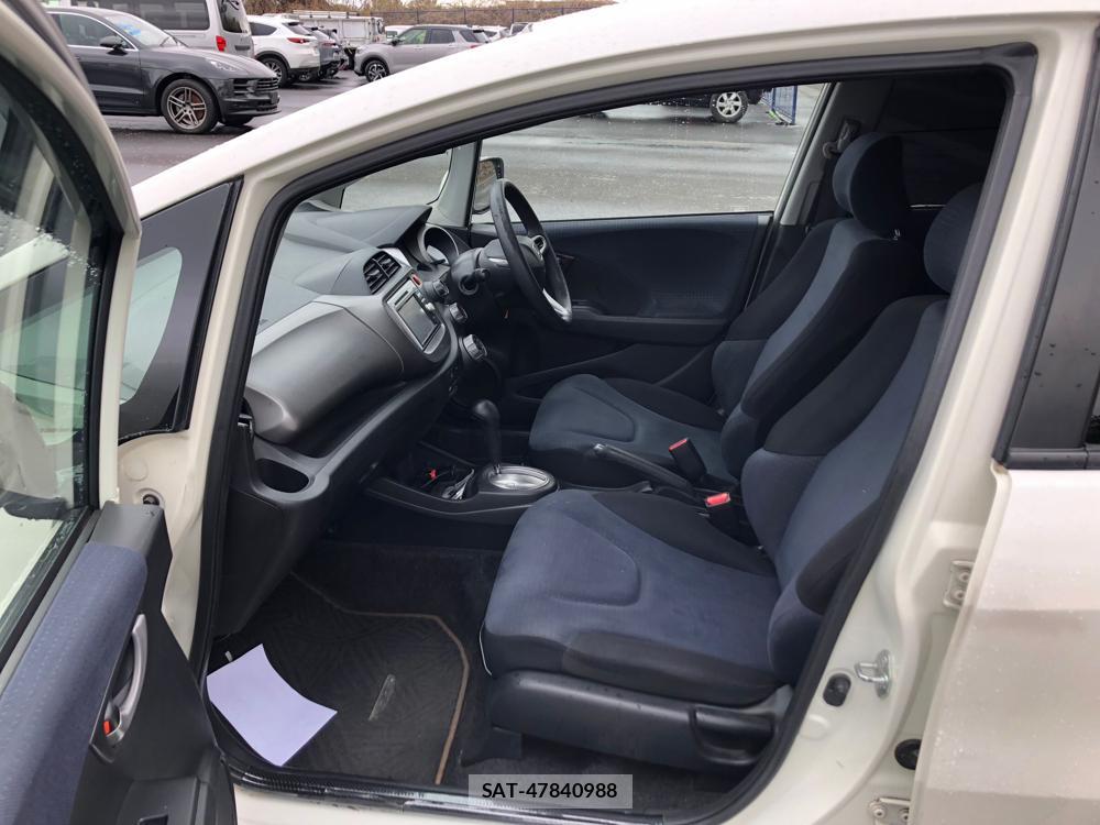 Honda FIT 2010 5358333-10