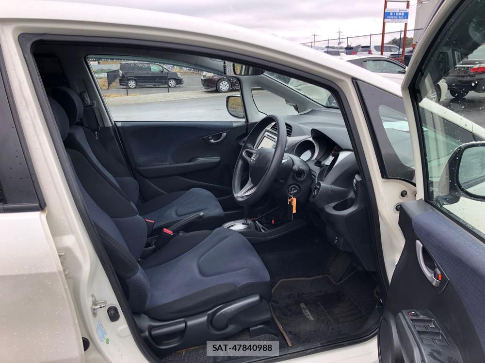 Honda FIT 2010 5358333-11