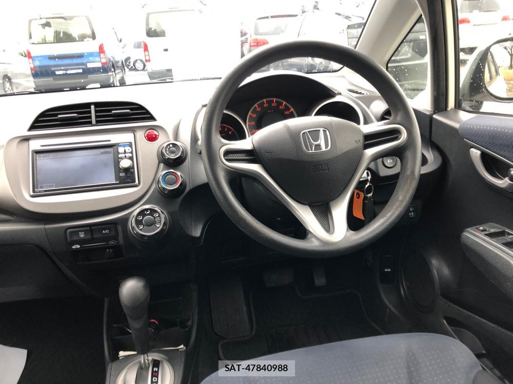 Honda FIT 2010 5358333-13