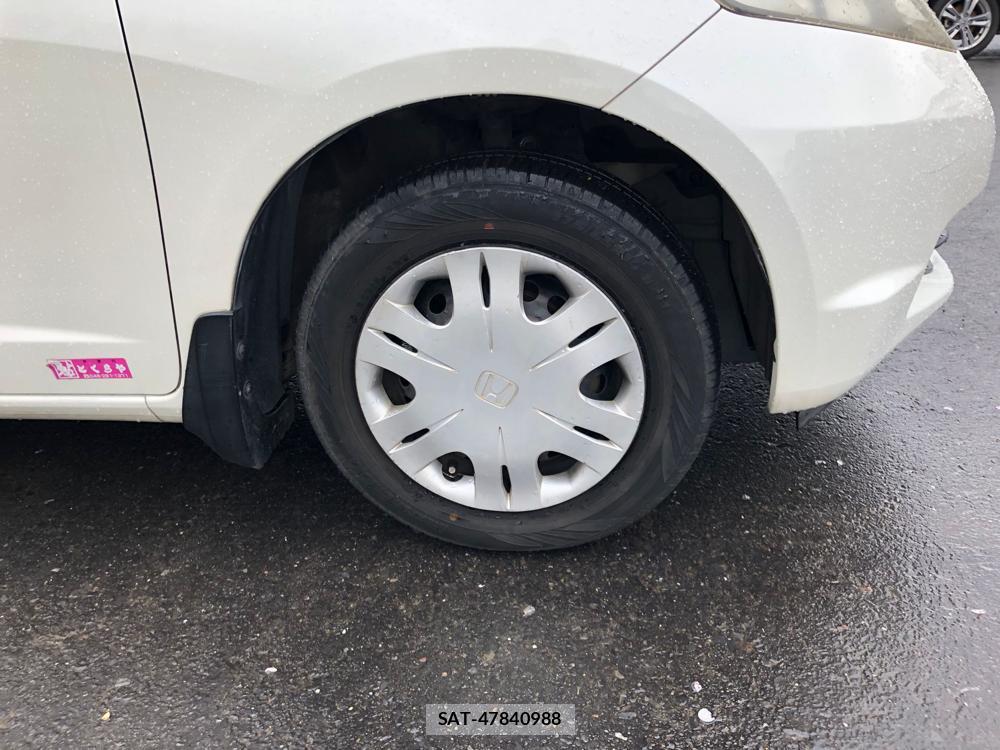 Honda FIT 2010 5358333-33