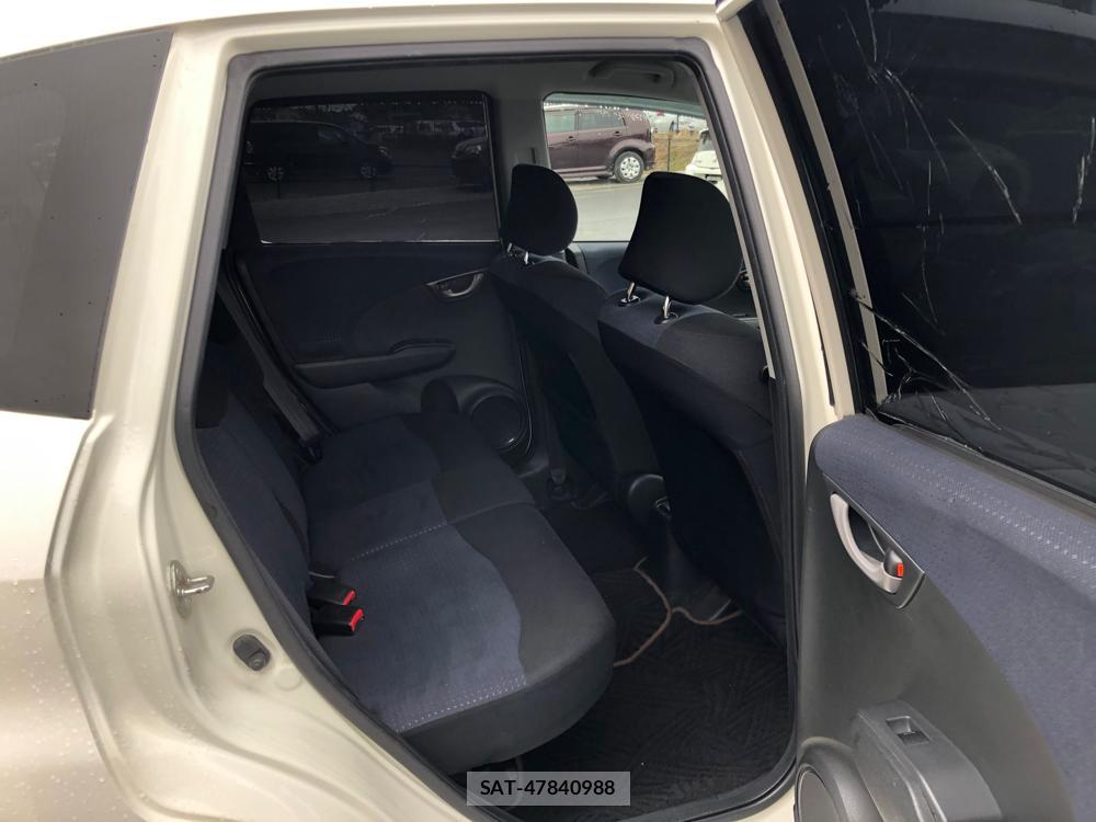 Honda FIT 2010 5358333-8
