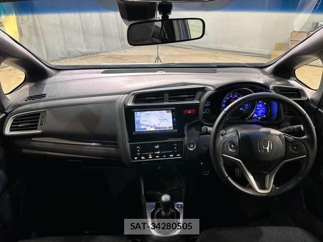 Honda FIT 2016-05 5867607-17