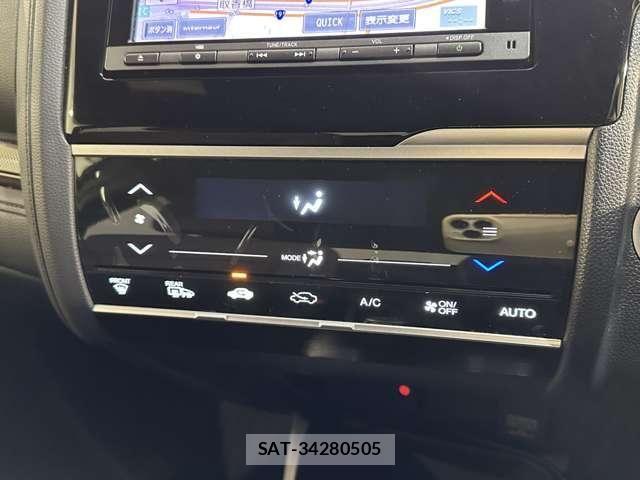 Honda FIT 2016-05 5867607-24