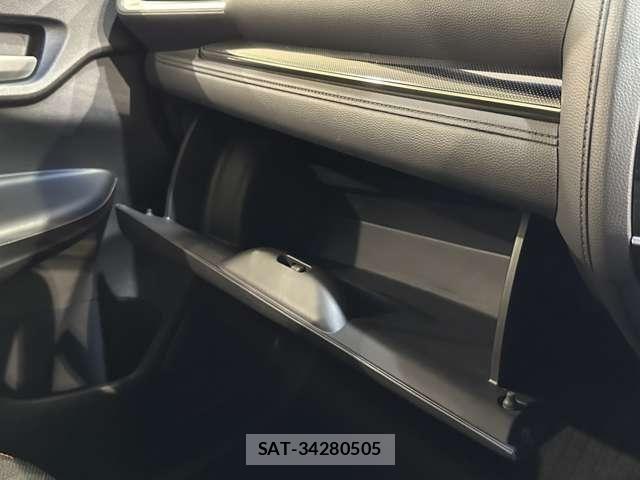 Honda FIT 2016-05 5867607-27