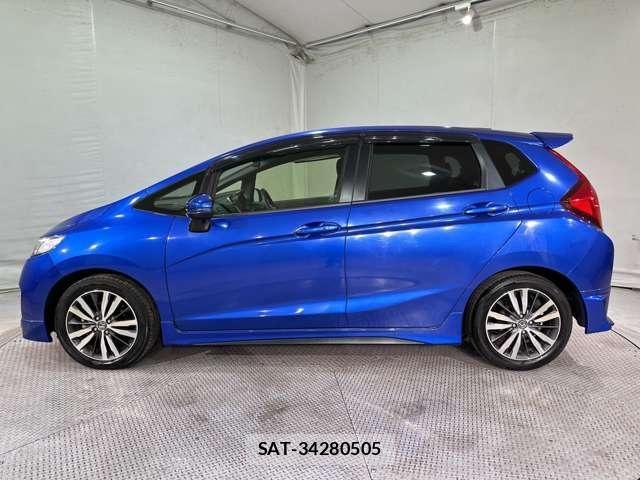 Honda FIT 2016-05 5867607-7