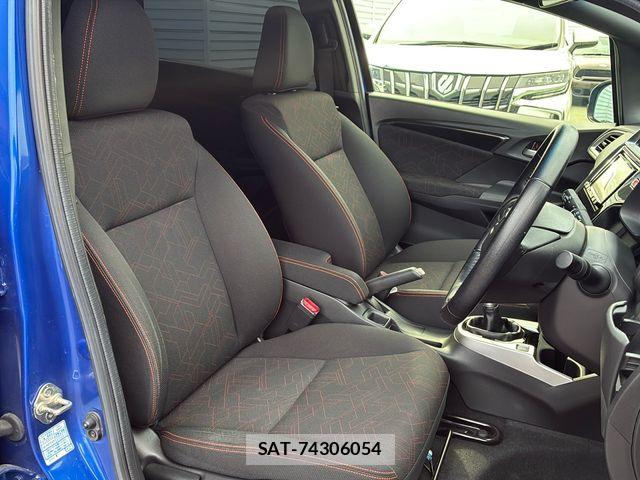 Honda FIT 2016-04 6005830-19