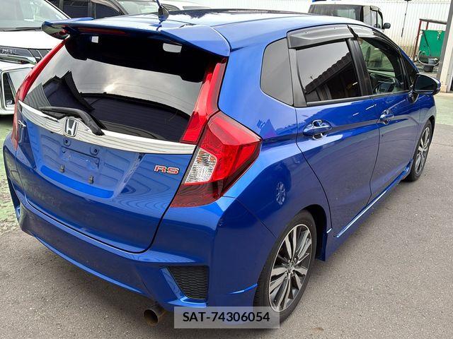 Honda FIT 2016-04 6005830-2