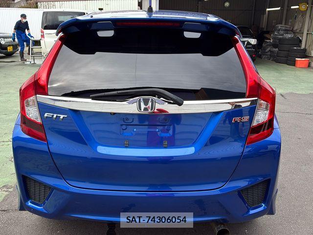 Honda FIT 2016-04 6005830-3