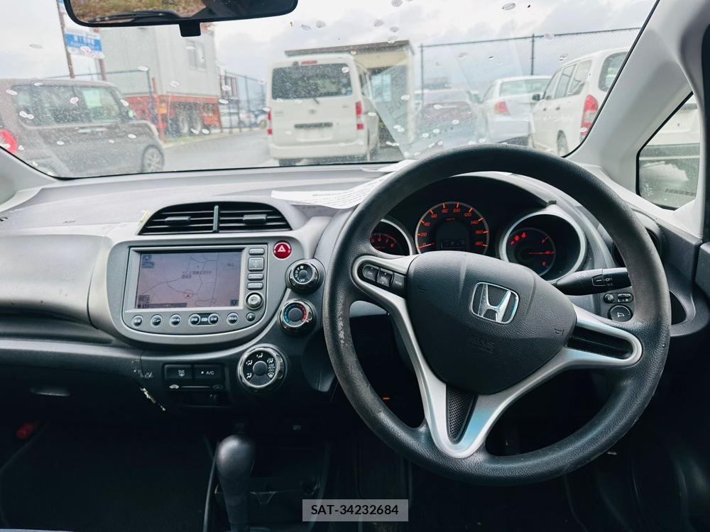 Honda FIT 2010 5248451-13