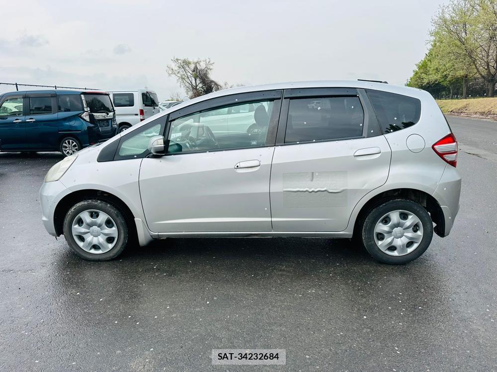 Honda FIT 2010 5248451-1