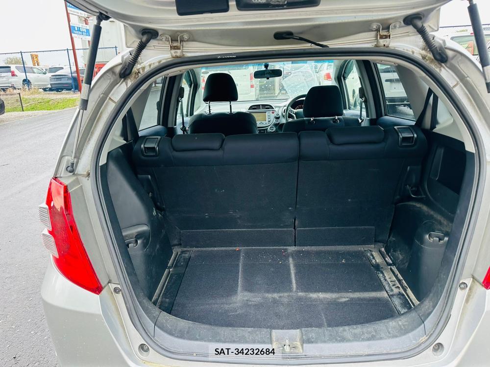 Honda FIT 2010 5248451-26
