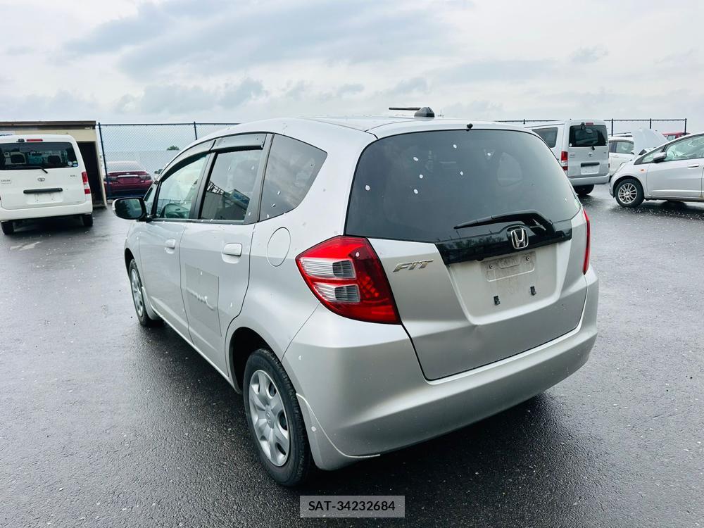 Honda FIT 2010 5248451-2