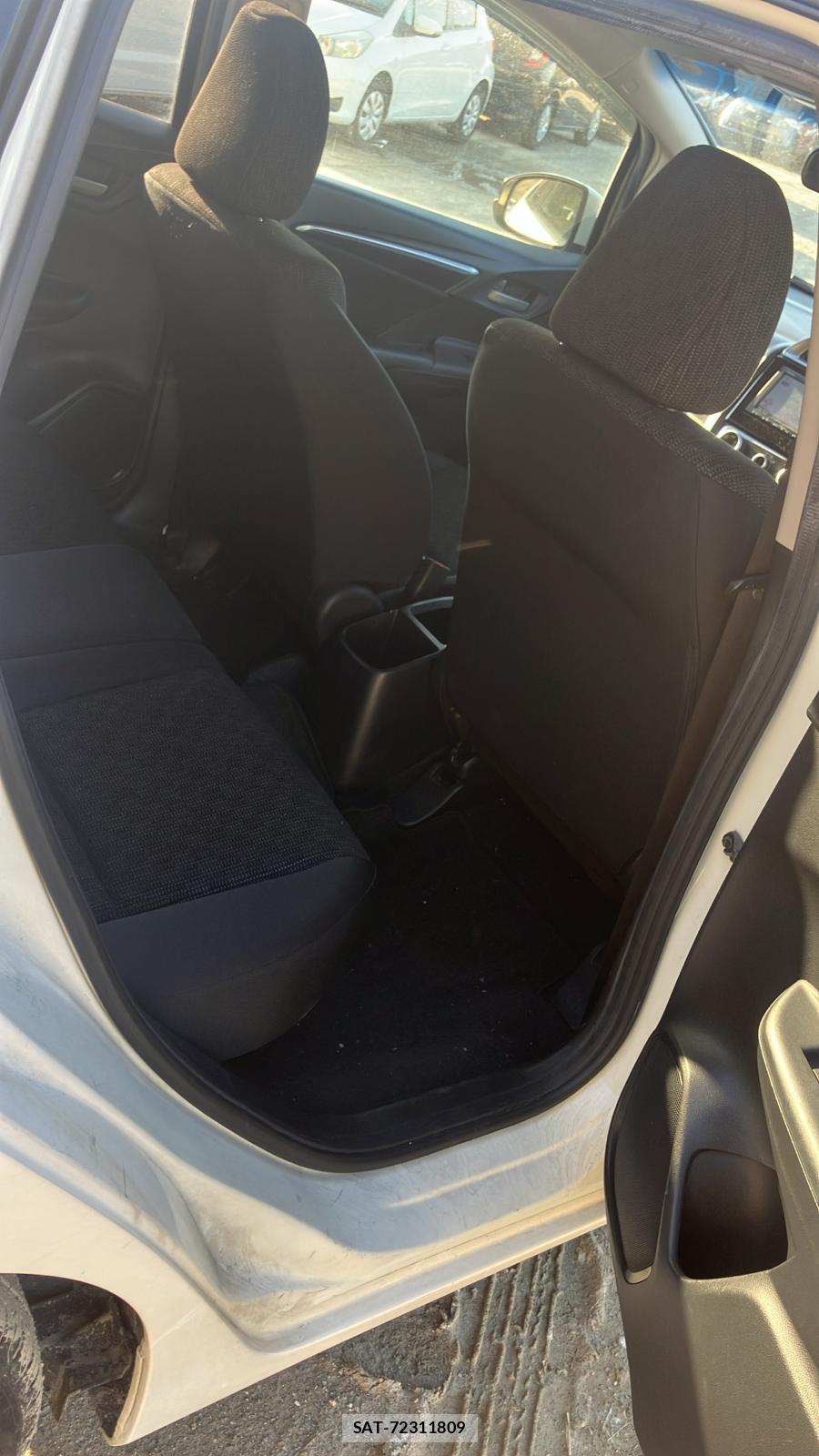 Honda FIT 2013 4859164-8