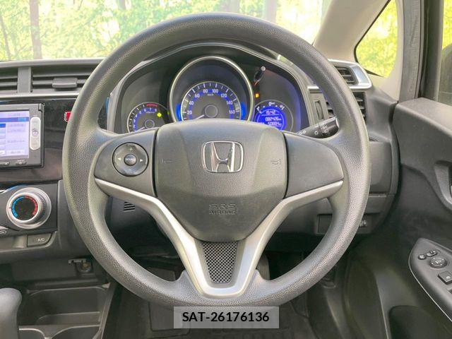Honda FIT 2013-11 6244015-10