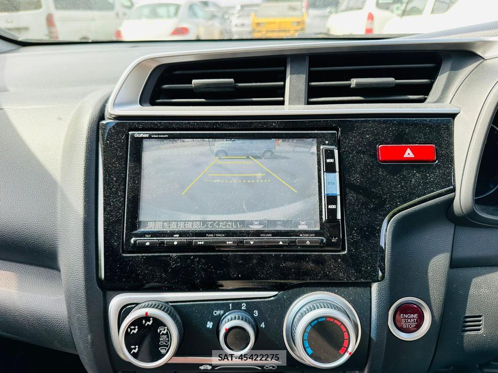 Honda FIT 2013 4859168-17
