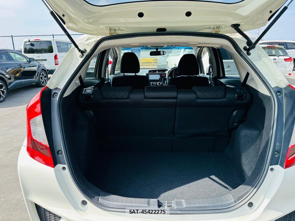 Honda FIT 2013 4859168-23