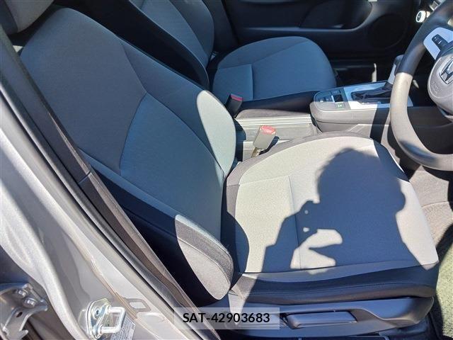 Honda FIT 2021-04 6271651-12