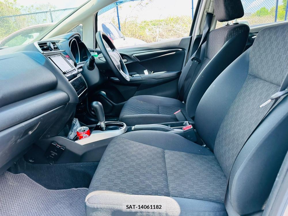 Honda FIT 2015 5854846-10