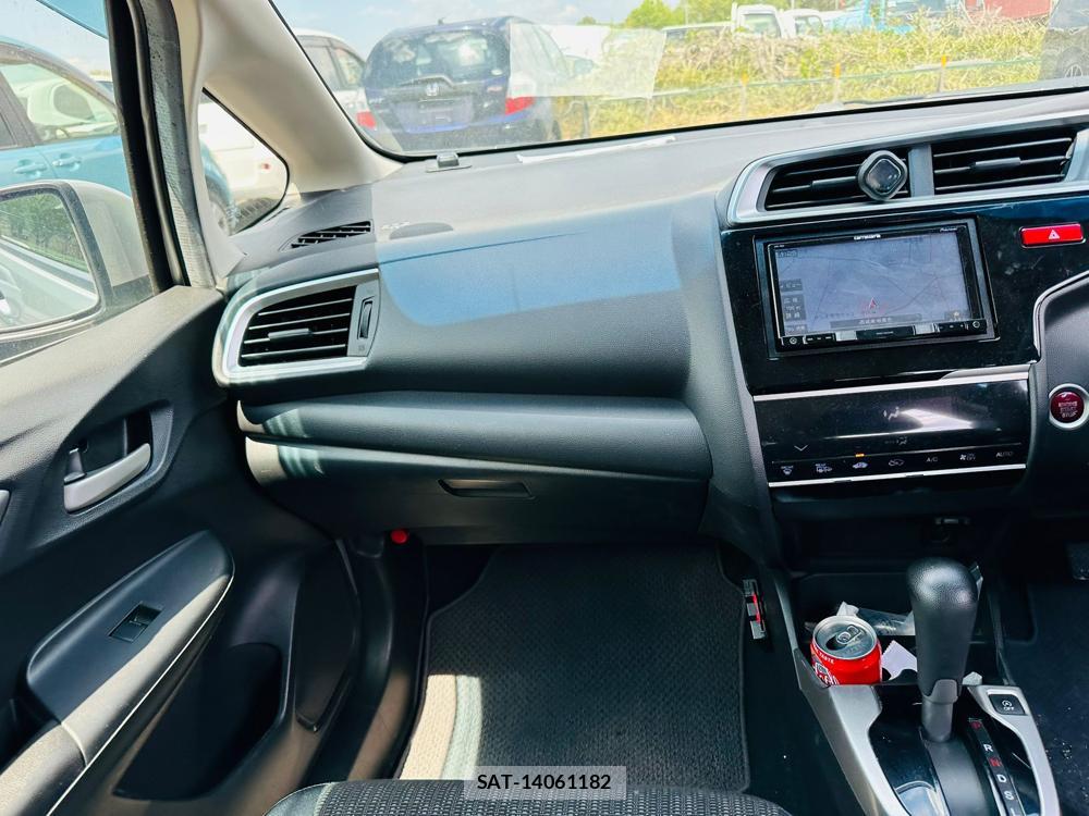 Honda FIT 2015 5854846-21
