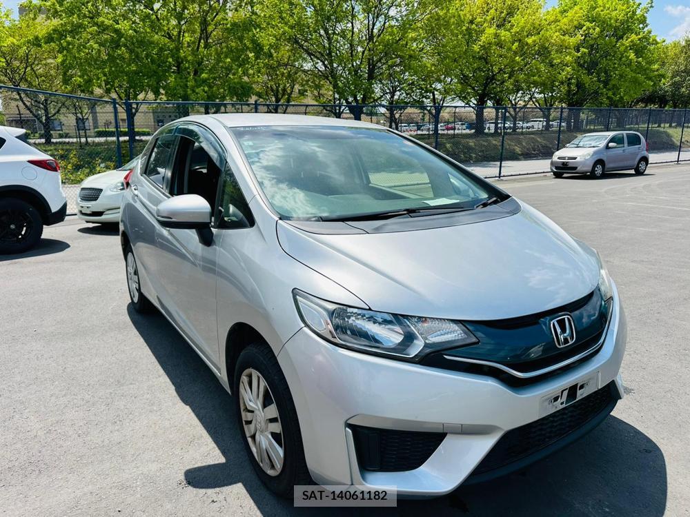Honda FIT 2015 5854846-6