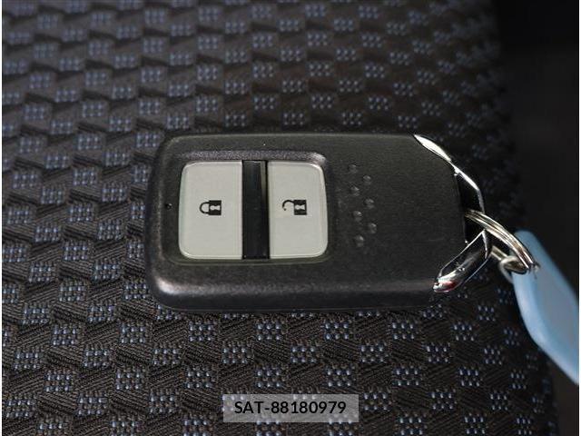 Honda FIT 2019-09 6276317-20