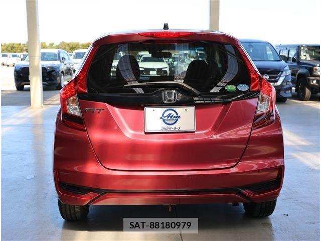 Honda FIT 2019-09 6276317-25