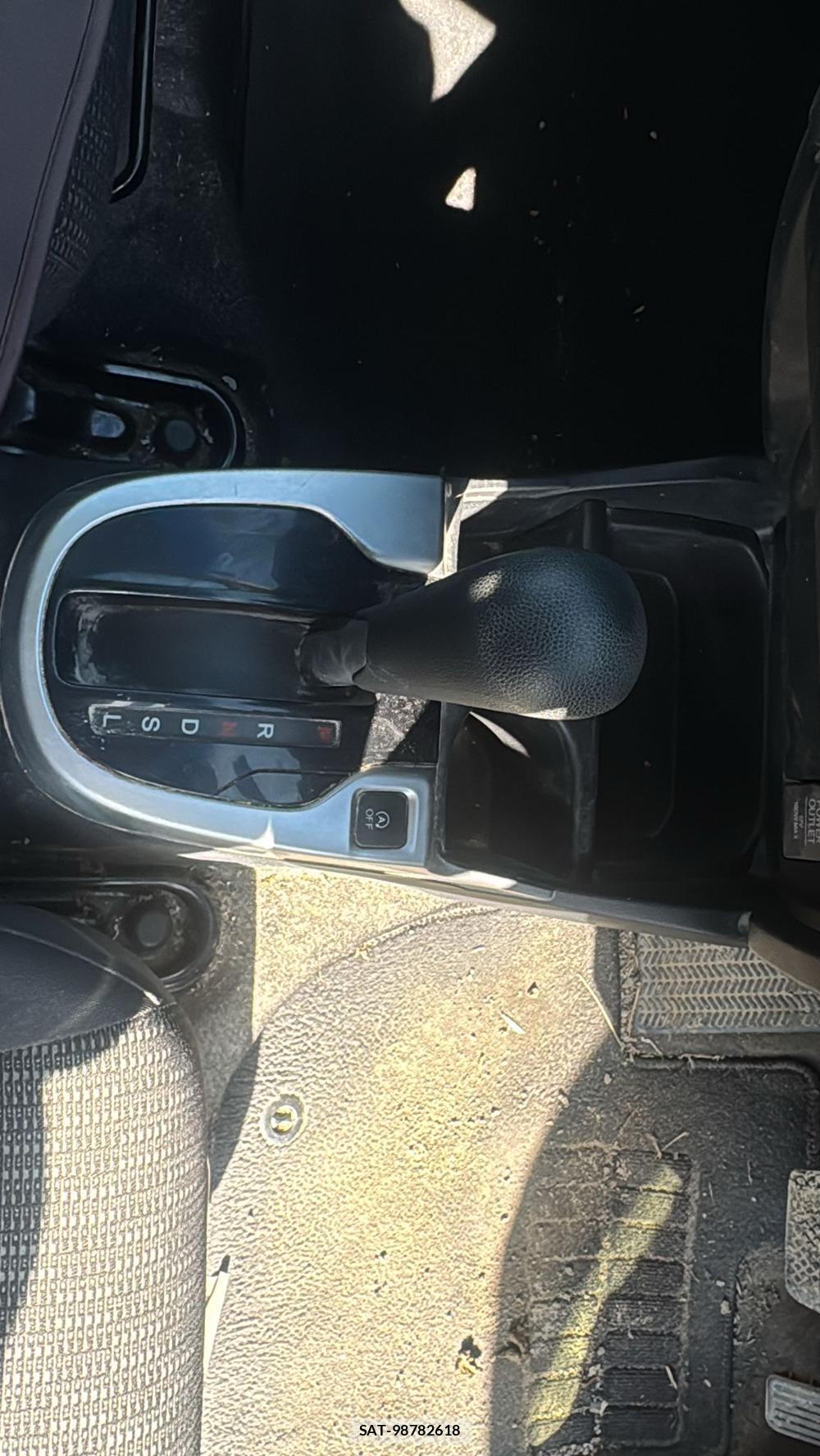 Honda FIT 2014 5852487-15
