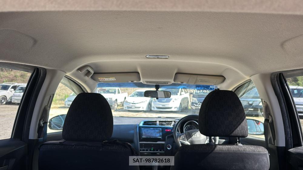Honda FIT 2014 5852487-18