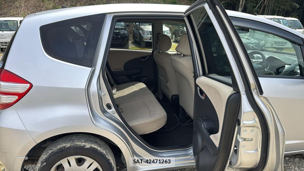 Honda FIT 2009 5568751-8