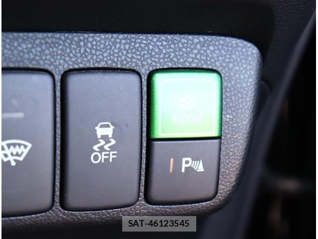 Honda FIT 2012-10 6497587-15