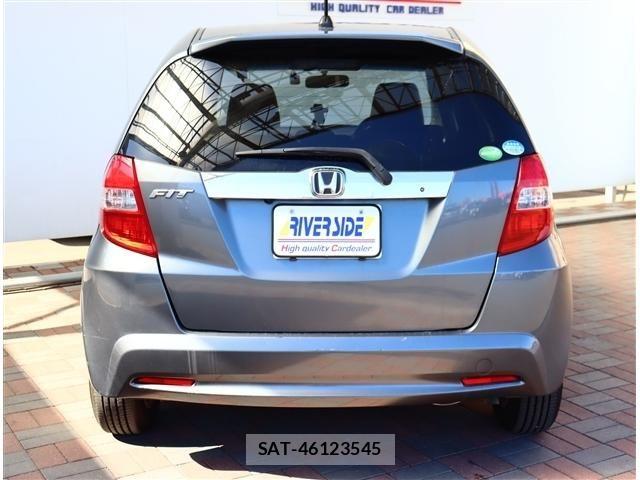 Honda FIT 2012-10 6497587-7