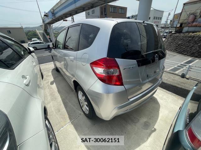 Honda FIT 2013-02 6611877-2