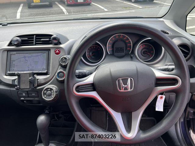 Honda FIT 2010-03 6611881-1