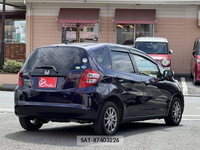 Honda FIT 2010-03 6611881-2
