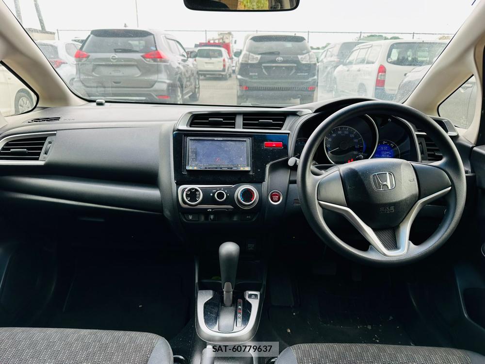 Honda FIT 2013 6577423-12
