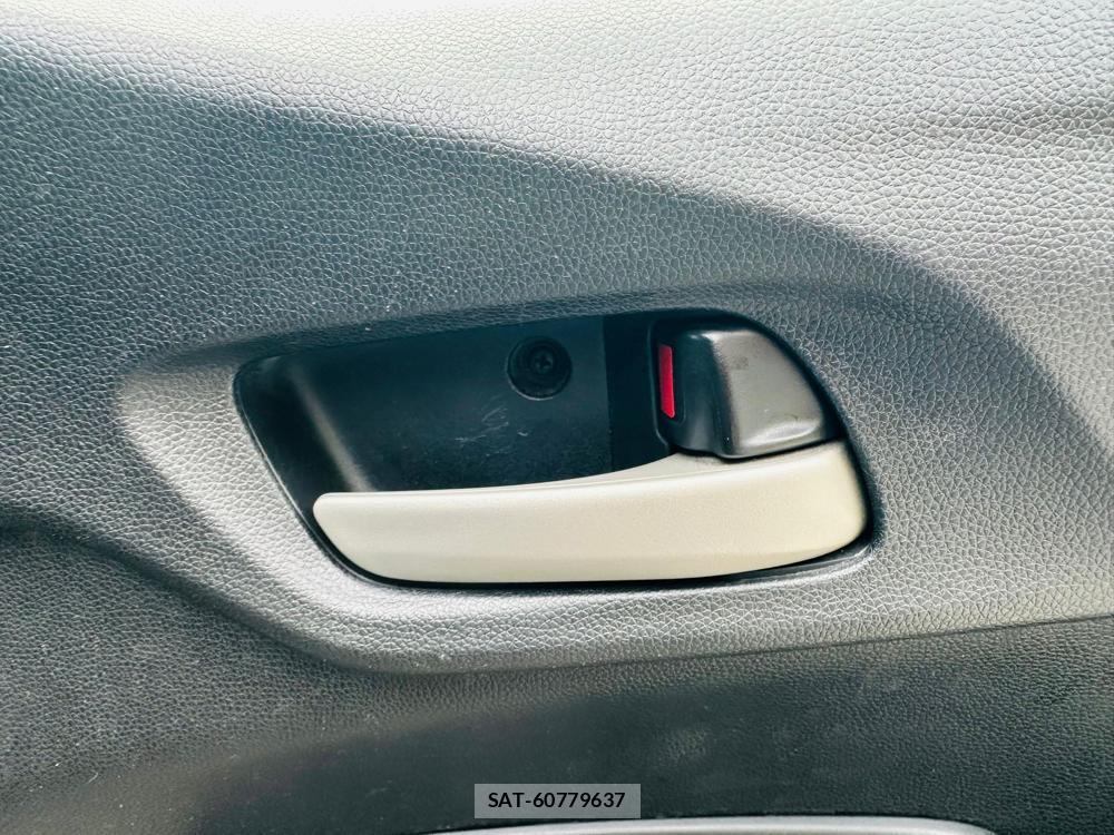 Honda FIT 2013 6577423-19