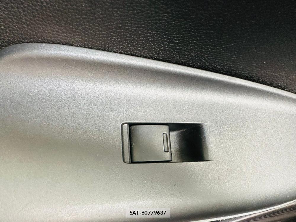 Honda FIT 2013 6577423-22